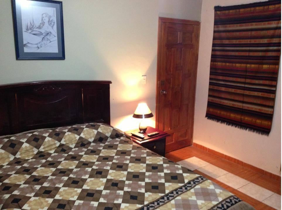 Hostal Jora Continental Cotacachi Værelse billede